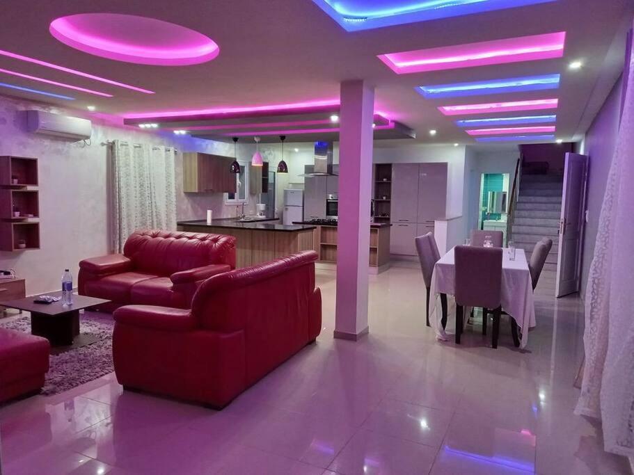 Magnifique Villa Avec Piscine Sur L'Ile De Djerba Pour Vacances Arkou ภายนอก รูปภาพ